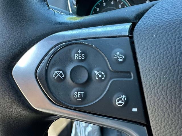 2023 Chevrolet Traverse AWD LT Leather