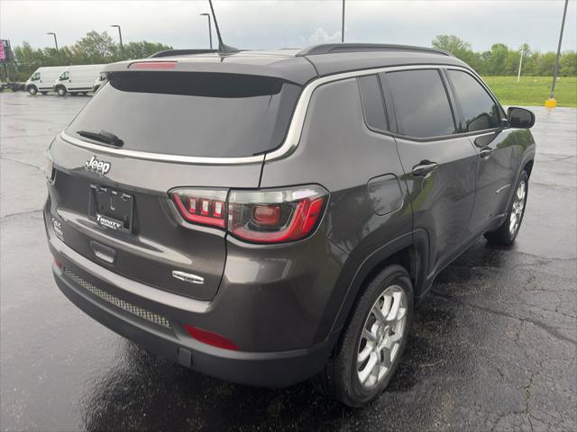 2023 Jeep Compass Latitude Lux FWD