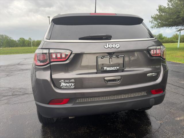 2023 Jeep Compass Latitude Lux FWD