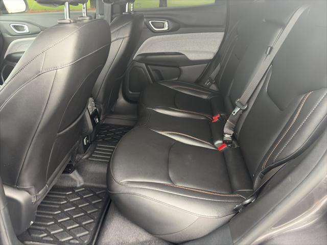 2023 Jeep Compass Latitude Lux FWD