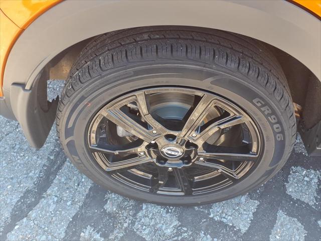 2023 Nissan Kicks SR Xtronic CVT