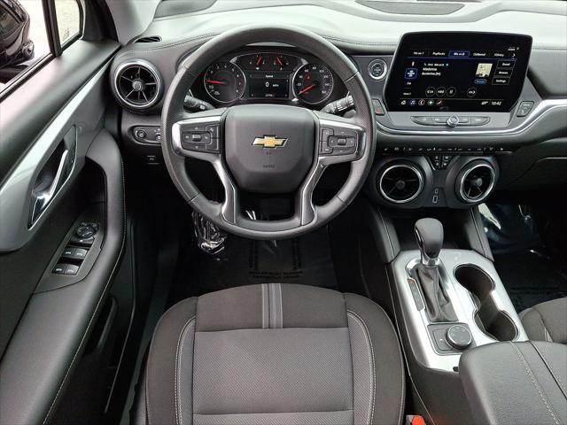 2025 Chevrolet Blazer AWD 2LT
