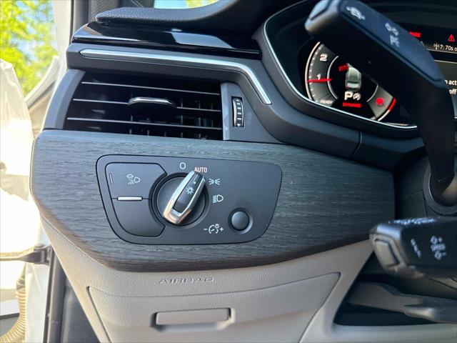 2023 Audi A4 Premium Plus 45 TFSI S line quattro S tronic