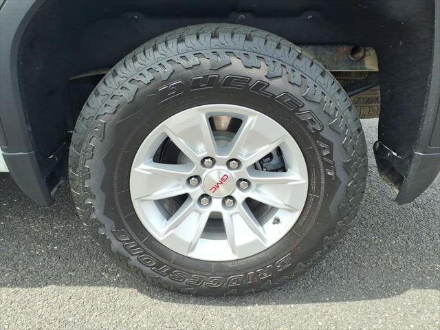 2023 GMC Sierra 1500 4WD Crew Cab Short Box SLE