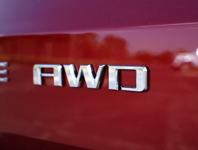 2026 Chevrolet Traverse AWD LT