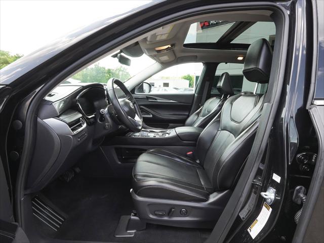 2025 INFINITI QX60 LUXE AWD