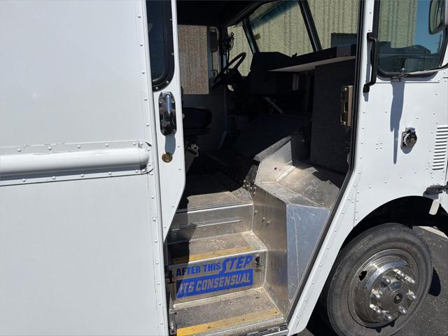 2021 Freightliner MT45G Step Van