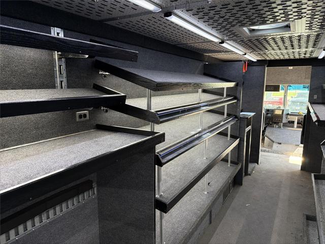 2021 Freightliner MT45G Step Van