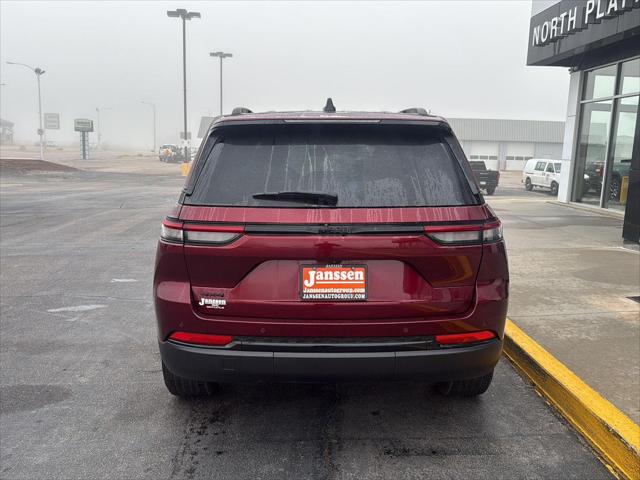 2024 Jeep Grand Cherokee Altitude X 4x4