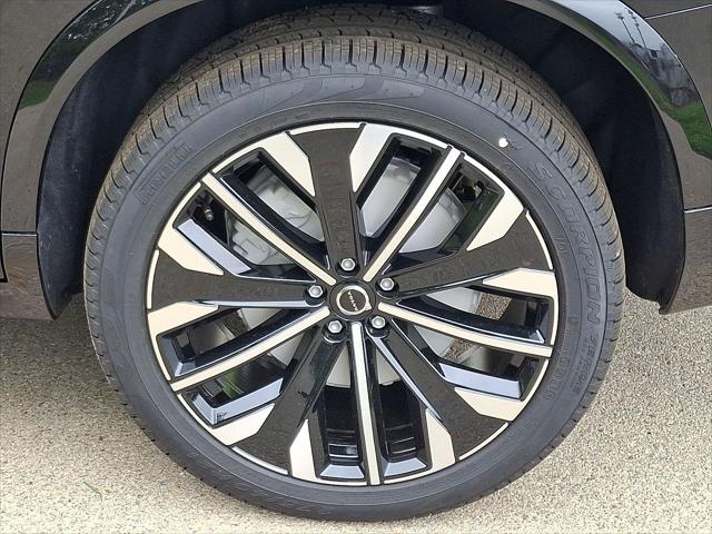 2026 Volvo XC90 Plug-In Hybrid Ultra, T8 AWD, Electric/Gasoline, Bright, 7 Seats