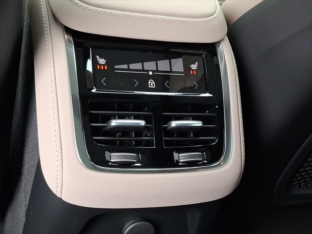 2026 Volvo XC90 Plug-In Hybrid Ultra, T8 AWD, Electric/Gasoline, Bright, 7 Seats