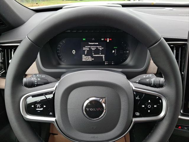 2026 Volvo XC90 Plug-In Hybrid Ultra, T8 AWD, Electric/Gasoline, Bright, 7 Seats