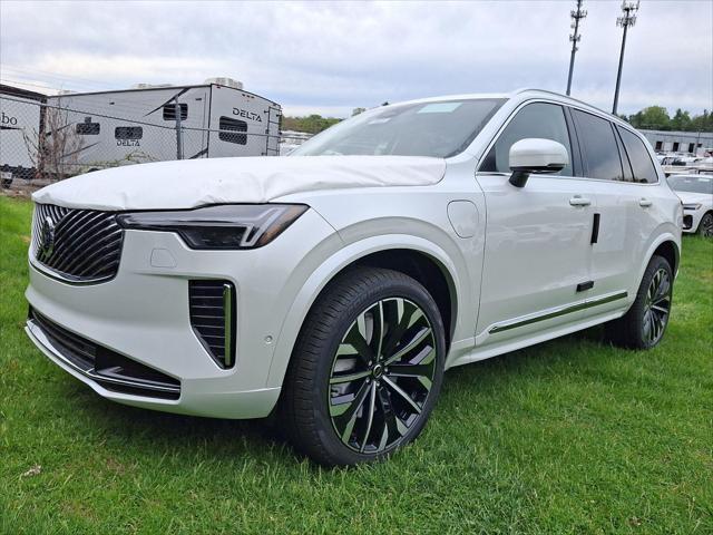 2026 Volvo XC90 Plug-In Hybrid Ultra, T8 AWD, Electric/Gasoline, Bright, 7 Seats