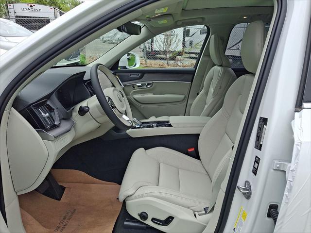2026 Volvo XC90 Plug-In Hybrid Ultra, T8 AWD, Electric/Gasoline, Bright, 7 Seats
