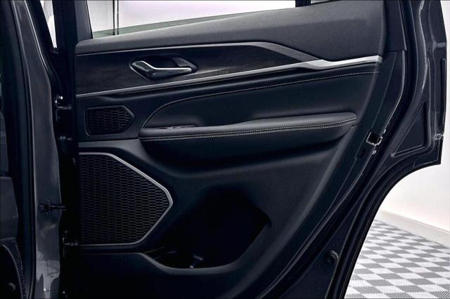 2026 Jeep Grand Cherokee Limited Reserve