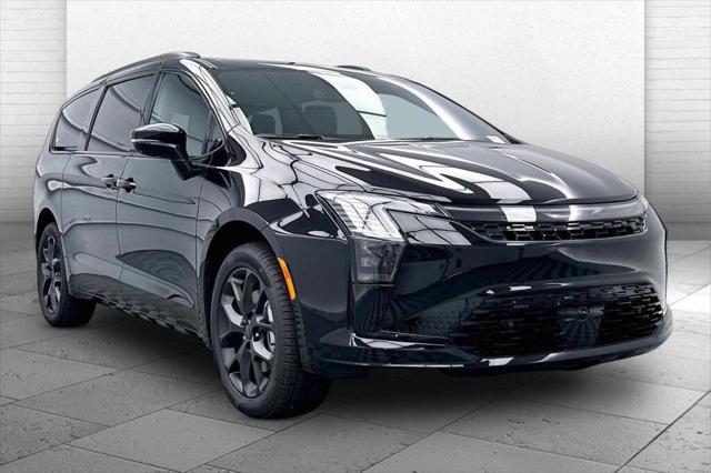 2027 Chrysler Pacifica Limited for sale in Papillion, NE