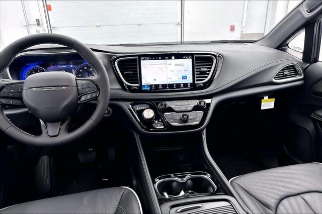 2027 Chrysler Pacifica Limited
