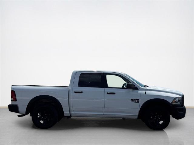 2024 Ram 1500 Classic Warlock Crew Cab 4x2 5'7" Box