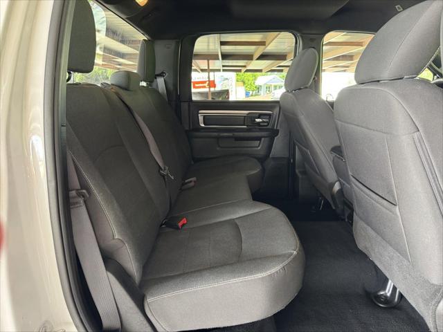 2024 Ram 1500 Classic Warlock Crew Cab 4x2 5'7" Box