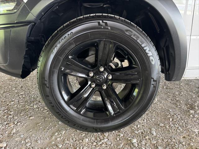 2024 Ram 1500 Classic Warlock Crew Cab 4x2 5'7" Box
