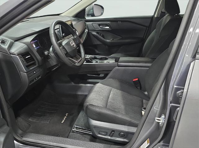 2025 Nissan Rogue SV FWD