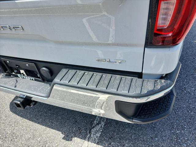 2026 GMC Sierra 1500 Crew Cab, Short Bed, SLT, 4WD