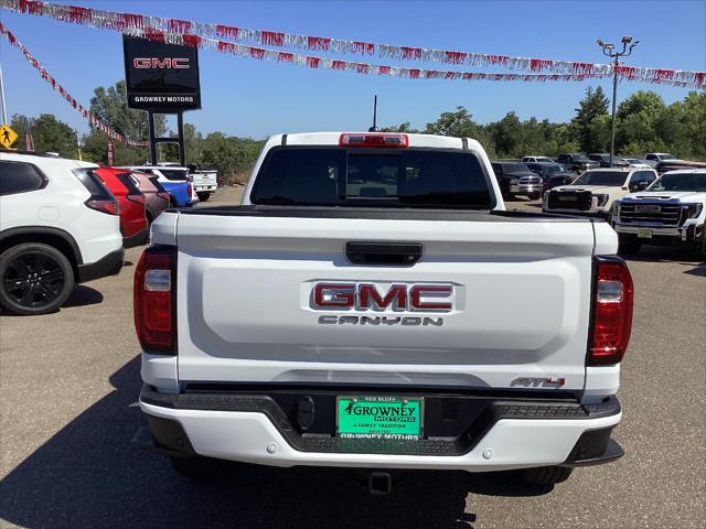 2026 GMC Canyon AT4, 4WD
