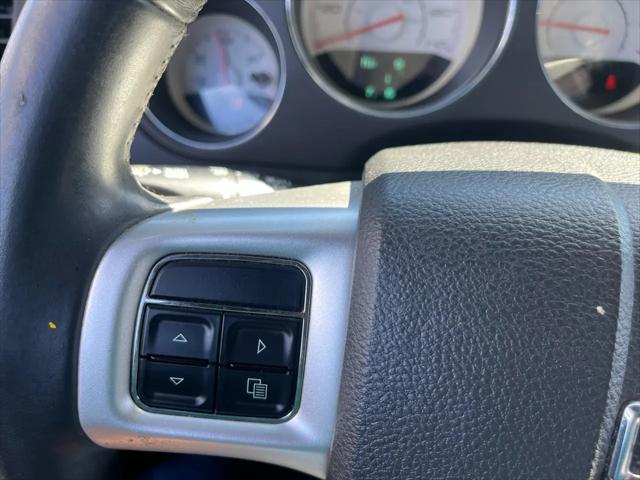 2014 Dodge Challenger SXT