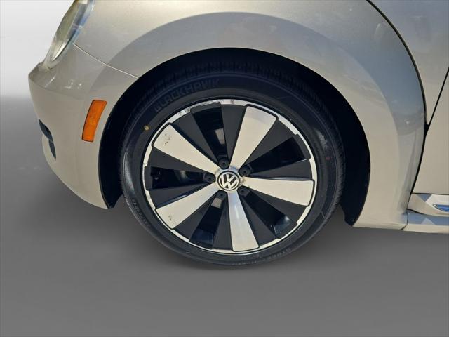 2016 Volkswagen Beetle 1.8T SE