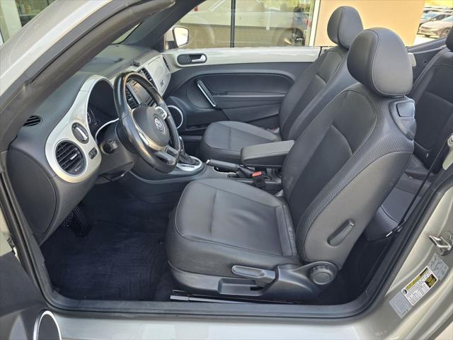 2016 Volkswagen Beetle 1.8T SE