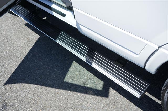 2016 Lincoln Navigator Select
