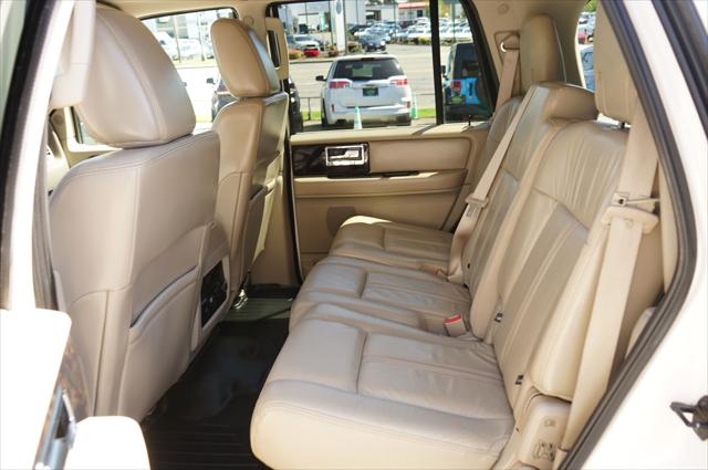 2016 Lincoln Navigator Select