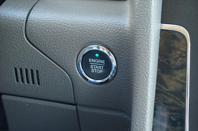 2016 Lincoln Navigator Select