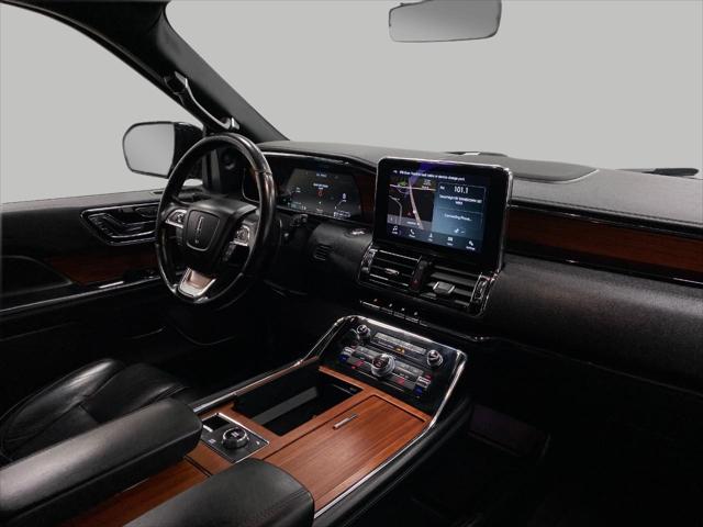 2019 Lincoln Navigator Select