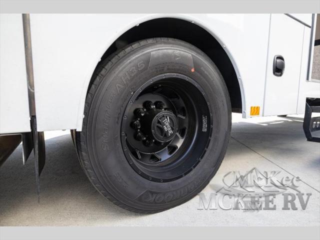 2026 Ford 600 XLT