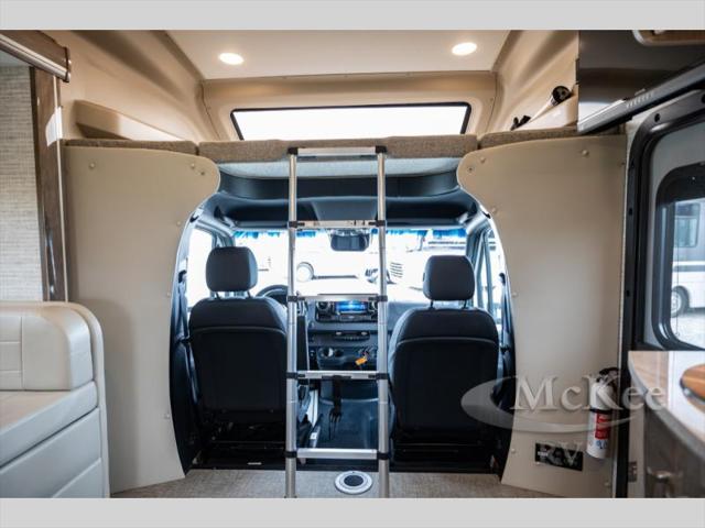 2025 Mercedes-Benz Sprinter 3500XD Chassis Standard Roof 4-Cyl Diesel HO