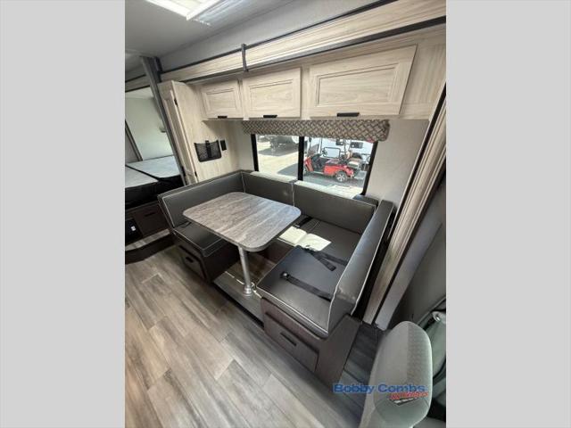 2023 Ford E-450 Cutaway Unknown