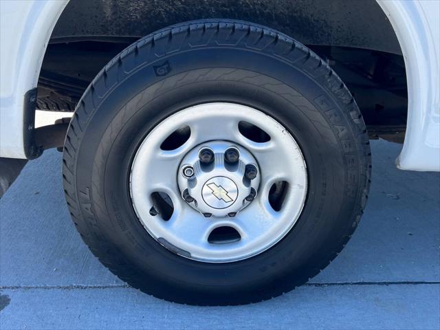 2021 Chevrolet Express Cargo Van RWD 2500 Regular Wheelbase WT