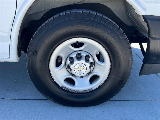 2021 Chevrolet Express Cargo Van RWD 2500 Regular Wheelbase WT
