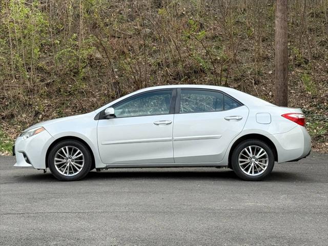 2015 Toyota Corolla LE Premium