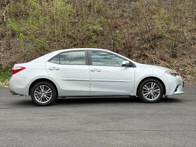 2015 Toyota Corolla LE Premium
