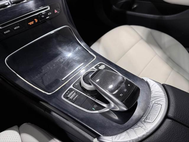 2016 Mercedes-Benz C-CLASS C 300 4MATIC Sedan