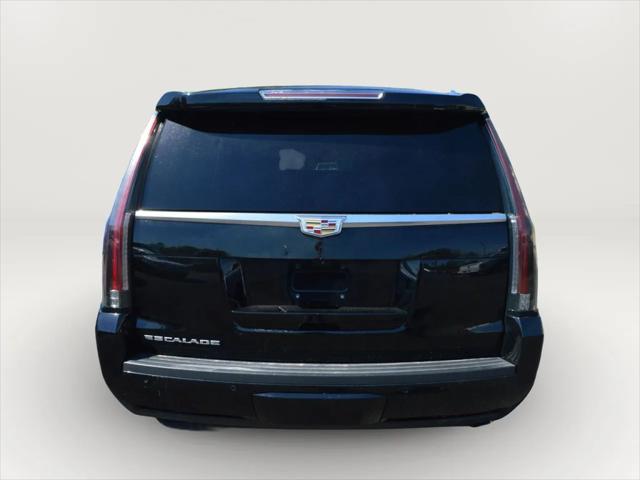 2017 Cadillac Escalade Luxury