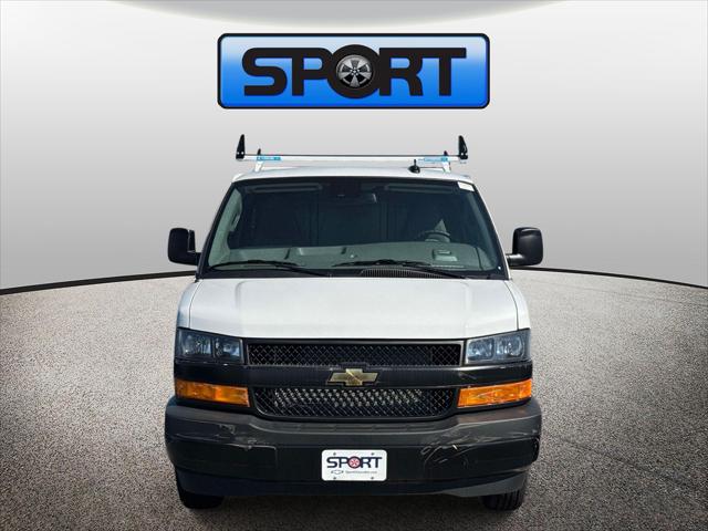 2025 Chevrolet Express Cargo Van RWD 3500 Regular Wheelbase WT