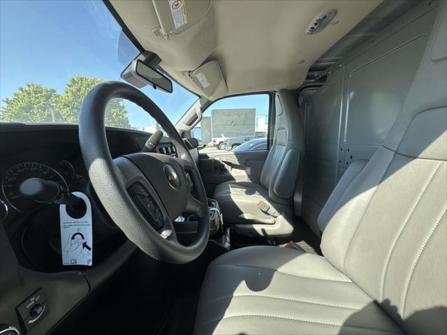 2025 Chevrolet Express Cargo Van RWD 3500 Regular Wheelbase WT
