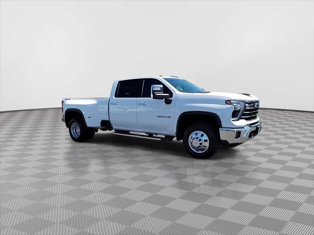 2025 Chevrolet Silverado 3500HD 4WD Crew Cab Long Bed LTZ