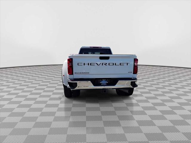 2025 Chevrolet Silverado 3500HD 4WD Crew Cab Long Bed LTZ