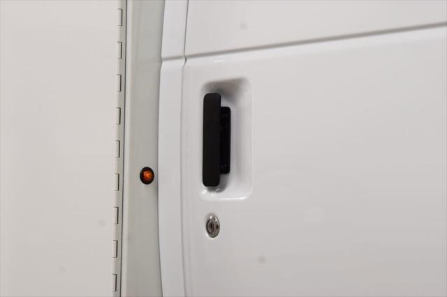 2025 Ford E-350 Cutaway E-350