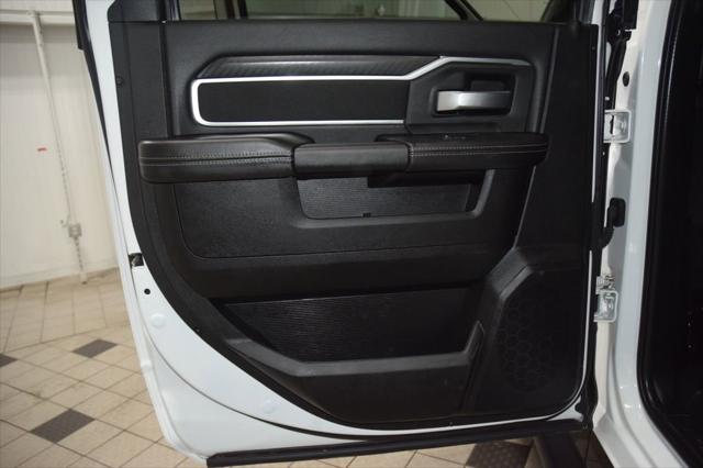 2025 Ram 5500 Tradesman/Big Horn