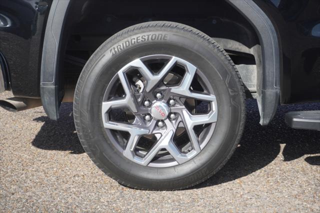 2023 GMC Sierra 1500 2WD Crew Cab Short Box SLT